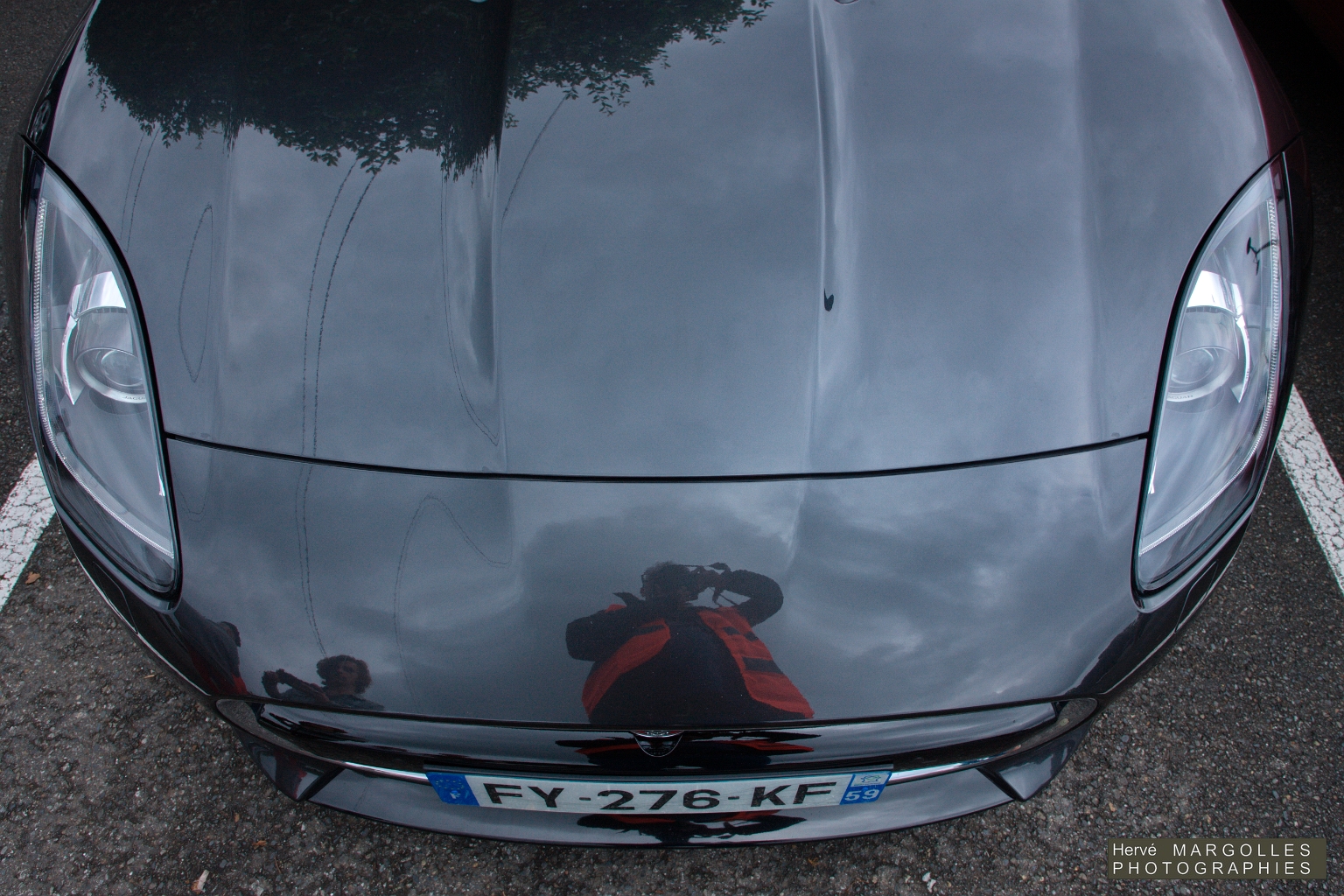 Jaguar F Type-01.jpg